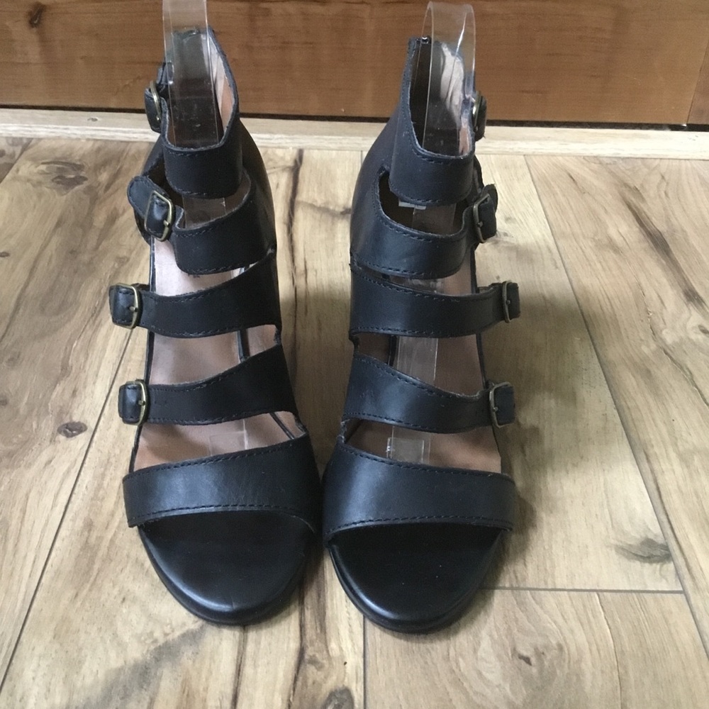 Lucky Brand Reynolds Wedge Sandal Caged Strappy Buckled Leather Open Toe Shoes - Picture 5 of 10
